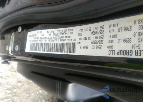 2014 Jeep Grand Cherokee Laredo z USA, uszkodzony, nr VIN 1C4RJFAG0EC527366